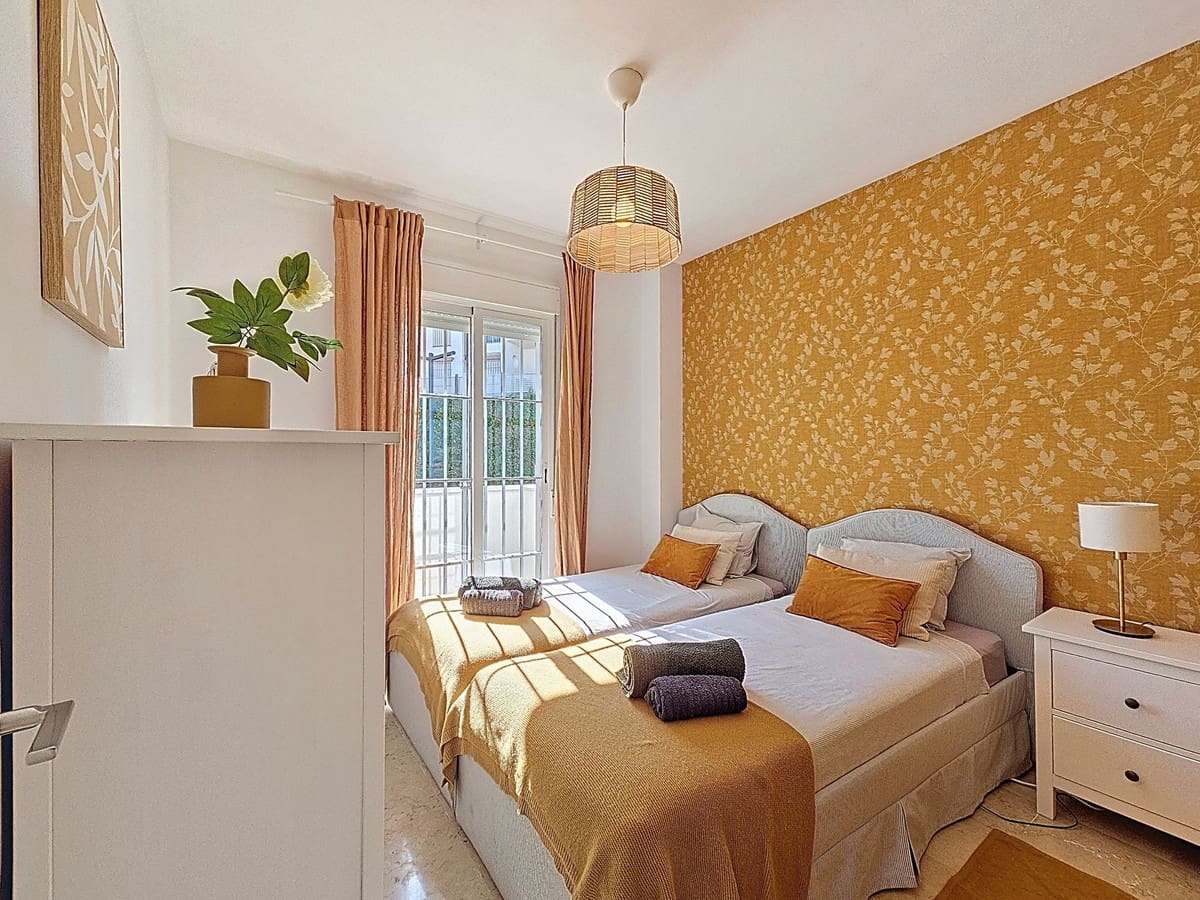 3 sovrum Lägenhet till salu i Manilva med pool garage - 285 000 € (Ref: 9550327)