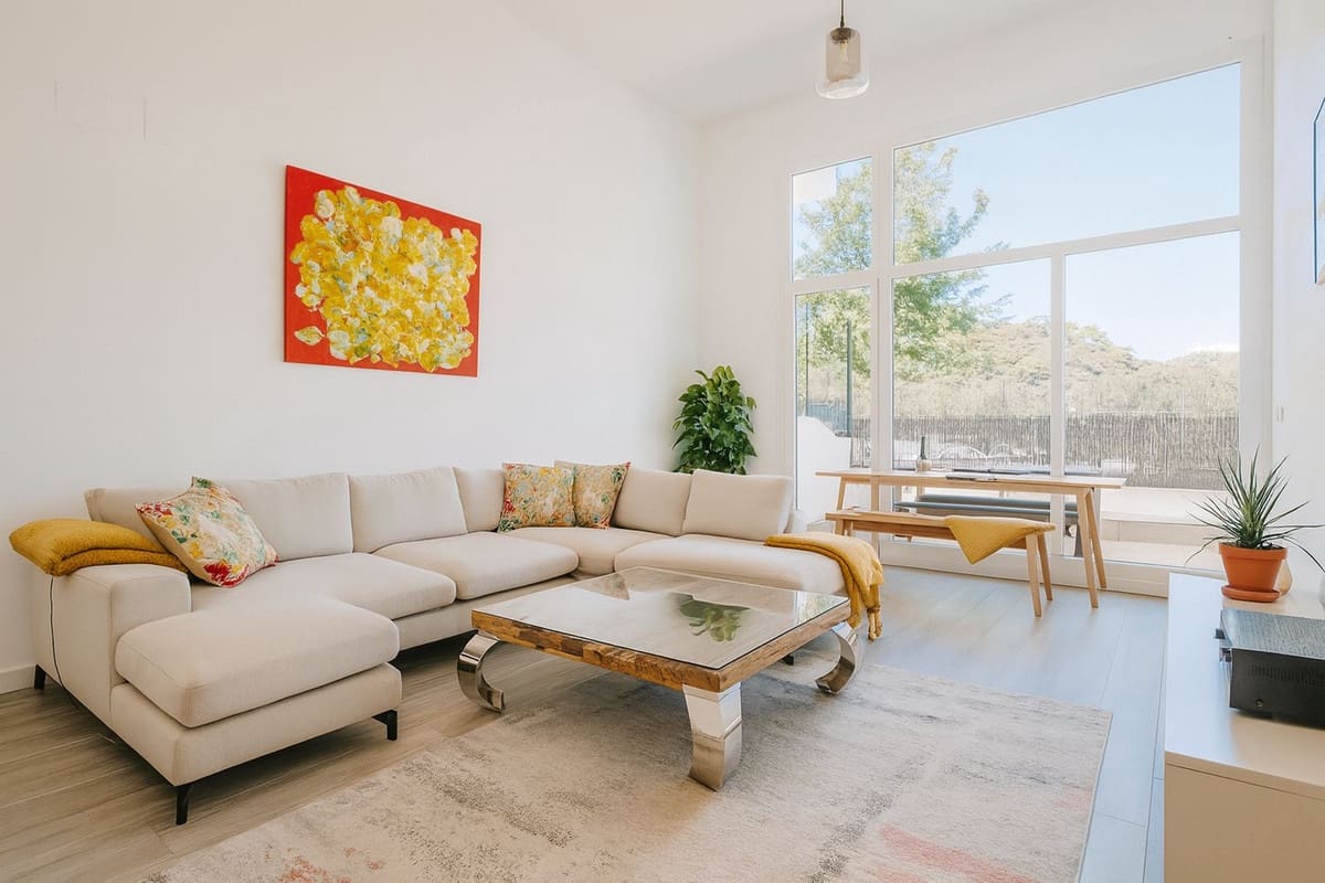 3 sypialnia Mieszkanie na sprzedaż w Benahavis z basenem garażem - 675 000 € (Ref: 9550328)