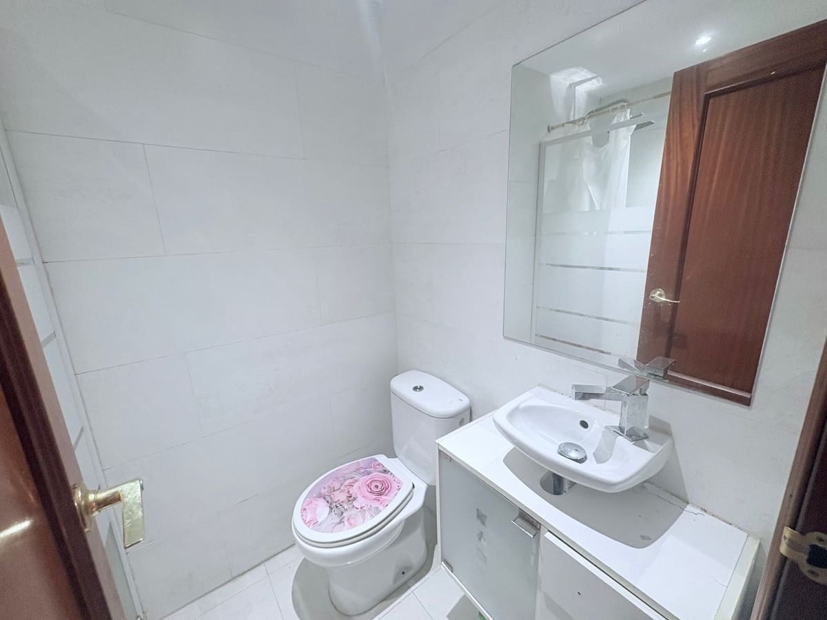 4 sypialnia Willa na sprzedaż w Marbella z basenem - 449 000 € (Ref: 9552686)