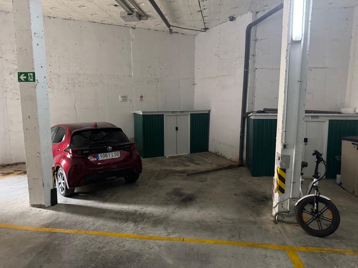 3 makuuhuone Asunto myytävänä paikassa Manilva mukana uima-altaan 
autotalli - 350 000 € (Ref: 9558723)