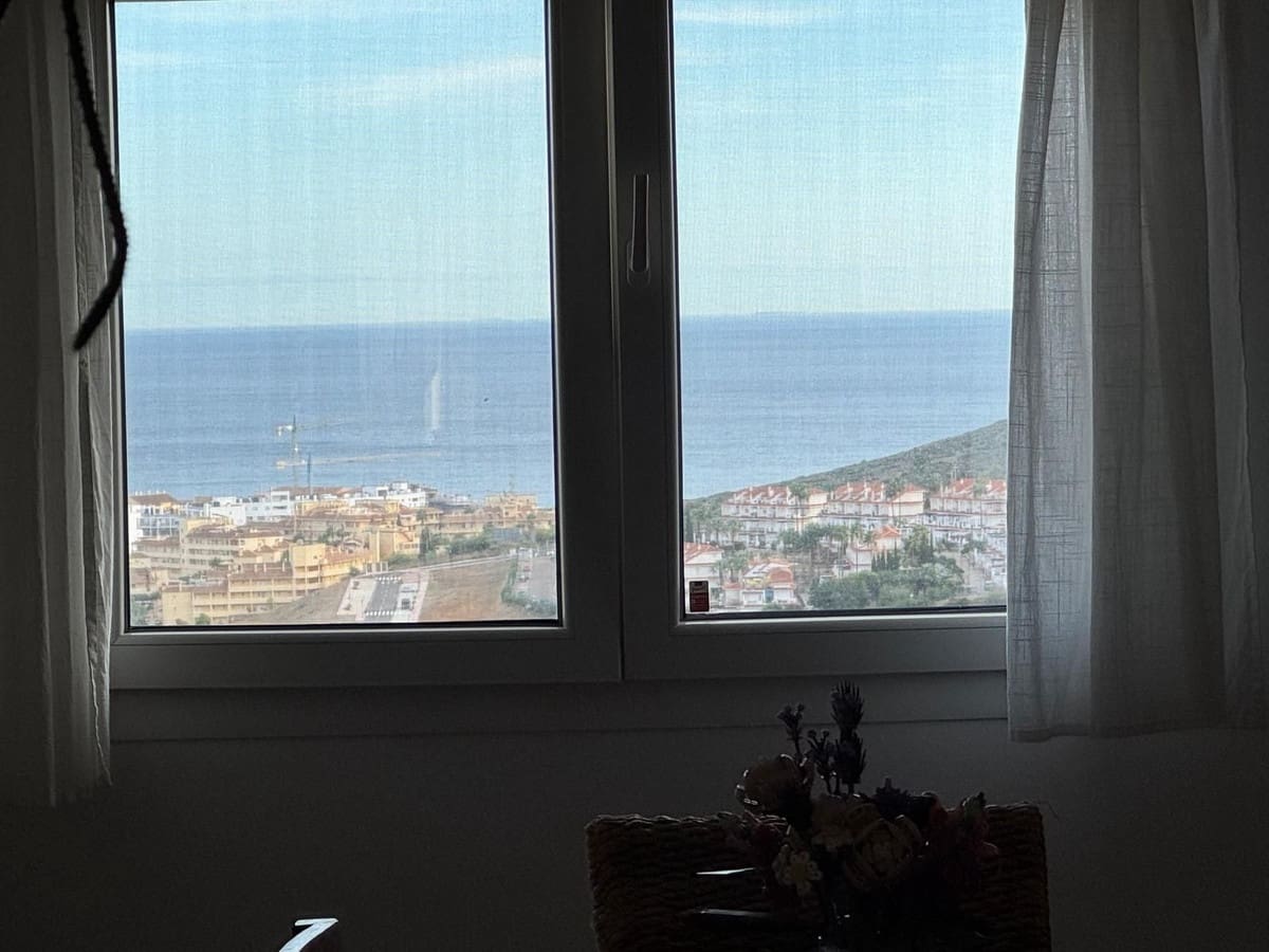 3 makuuhuone Asunto myytävänä paikassa Manilva mukana uima-altaan 
autotalli - 350 000 € (Ref: 9558723)