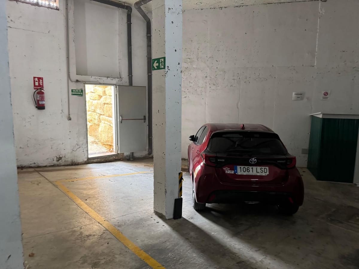 3 makuuhuone Asunto myytävänä paikassa Manilva mukana uima-altaan 
autotalli - 350 000 € (Ref: 9558723)