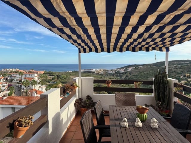 3 makuuhuone Asunto myytävänä paikassa San Luis de Sabinillas, Manilva mukana uima-altaan 
autotalli - 350 000 € (Ref: 9558723)