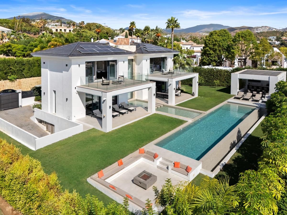 6 Zimmer Villa zu verkaufen in Benahavis mit Pool - 4.695.000 € (Ref: 9559056)