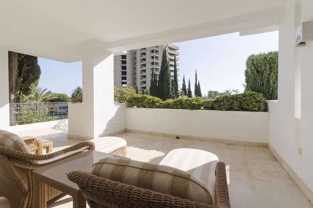3 quarto Apartamento para venda em Río Real, Marbella com piscina garagem - 550 000 € (Ref: 9559057)