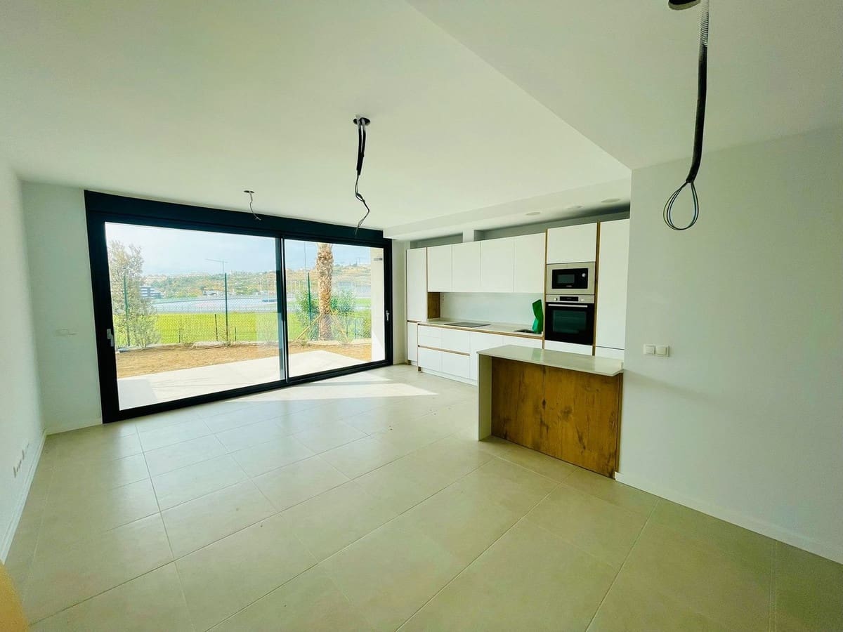 3 soverom Leilighet til salgs i Estepona med svømmebasseng garasje - € 510 000 (Ref: 9559062)