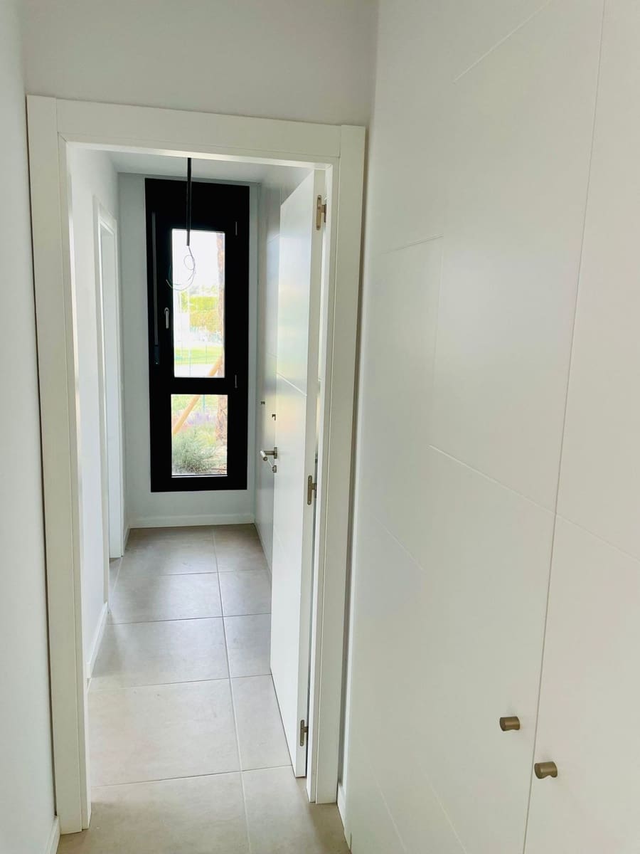 3 soverom Leilighet til salgs i Estepona med svømmebasseng garasje - € 510 000 (Ref: 9559062)