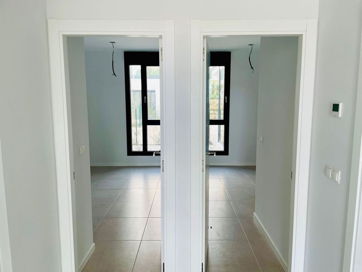 3 soverom Leilighet til salgs i Estepona med svømmebasseng garasje - € 510 000 (Ref: 9559062)