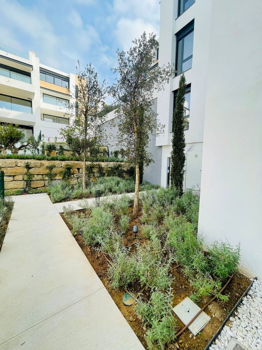 3 soverom Leilighet til salgs i Estepona med svømmebasseng garasje - € 510 000 (Ref: 9559062)