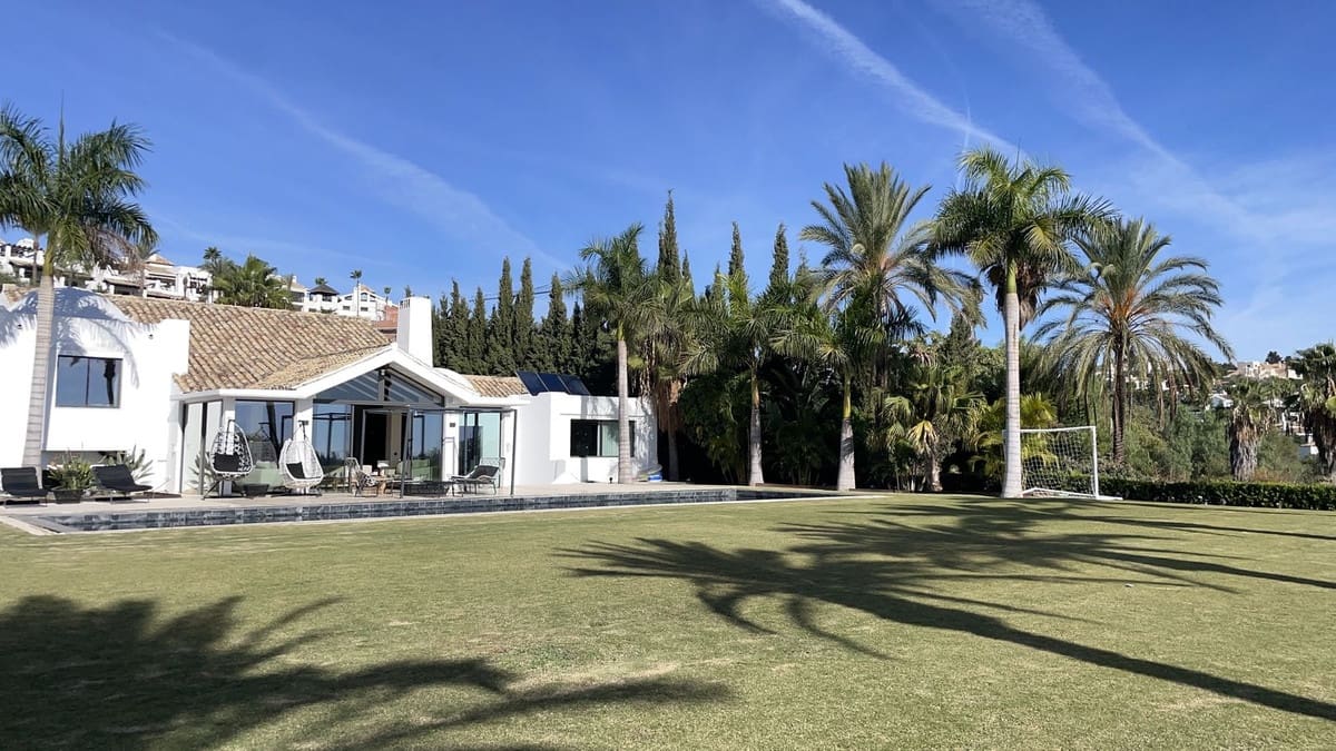 5 Zimmer Villa zu verkaufen in Benahavis mit Pool - 5.000.000 € (Ref: 9559064)