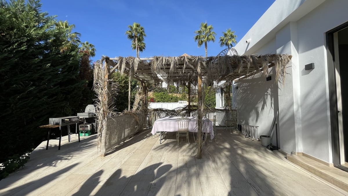 5 Zimmer Villa zu verkaufen in Benahavis mit Pool - 5.000.000 € (Ref: 9559064)