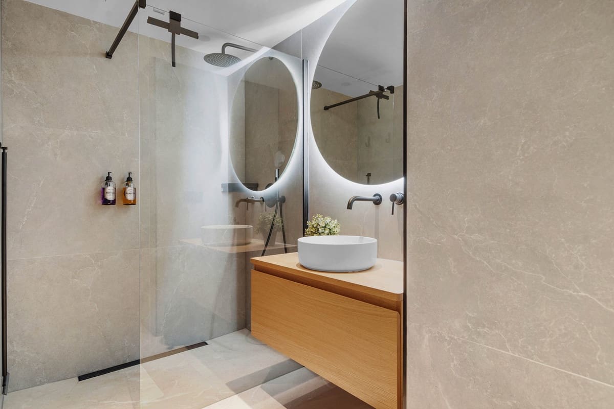 4 sovrum Lägenhet till salu i Marbella med pool garage - 695 000 € (Ref: 9559065)