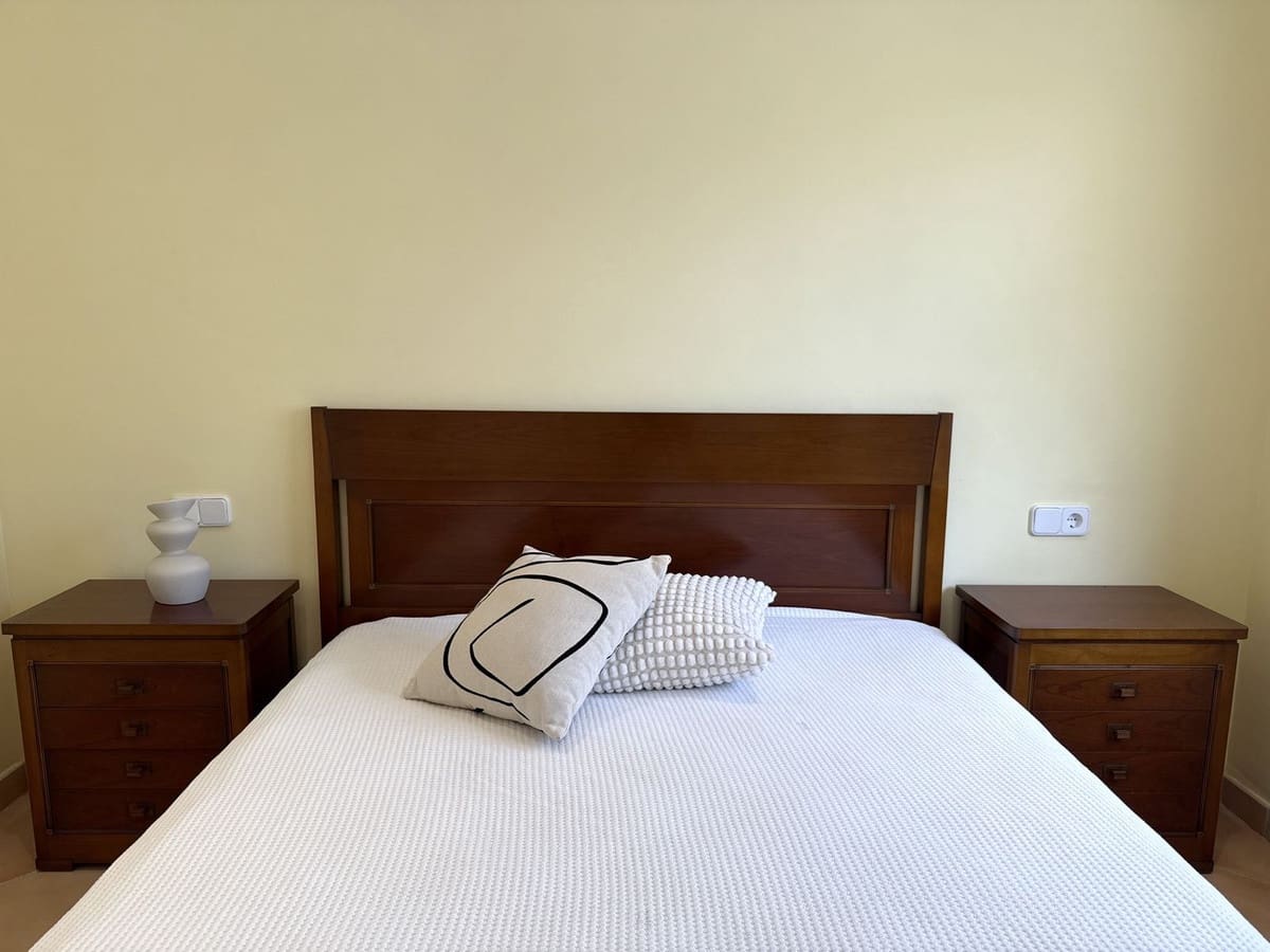 3 soveværelse Villa til salg i Marbella med garage - € 649.000 (Ref: 9559369)