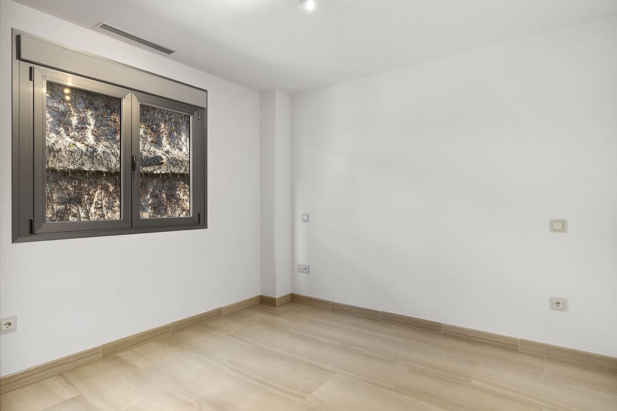 3 Zimmer Wohnung zu verkaufen in Benahavis mit Garage - 995.000 € (Ref: 9559372)