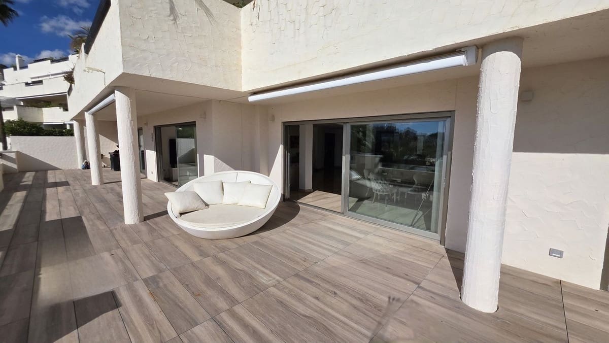 3 Zimmer Wohnung zu verkaufen in Benahavis mit Garage - 995.000 € (Ref: 9559372)