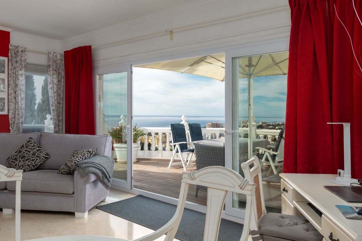 5 soverom Villa til salgs i Mijas med svømmebasseng garasje - € 1 650 000 (Ref: 9559373)