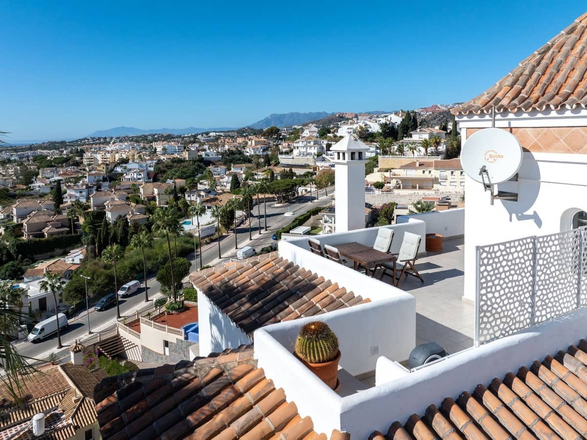 5 soverom Villa til salgs i Mijas med svømmebasseng garasje - € 1 650 000 (Ref: 9559373)