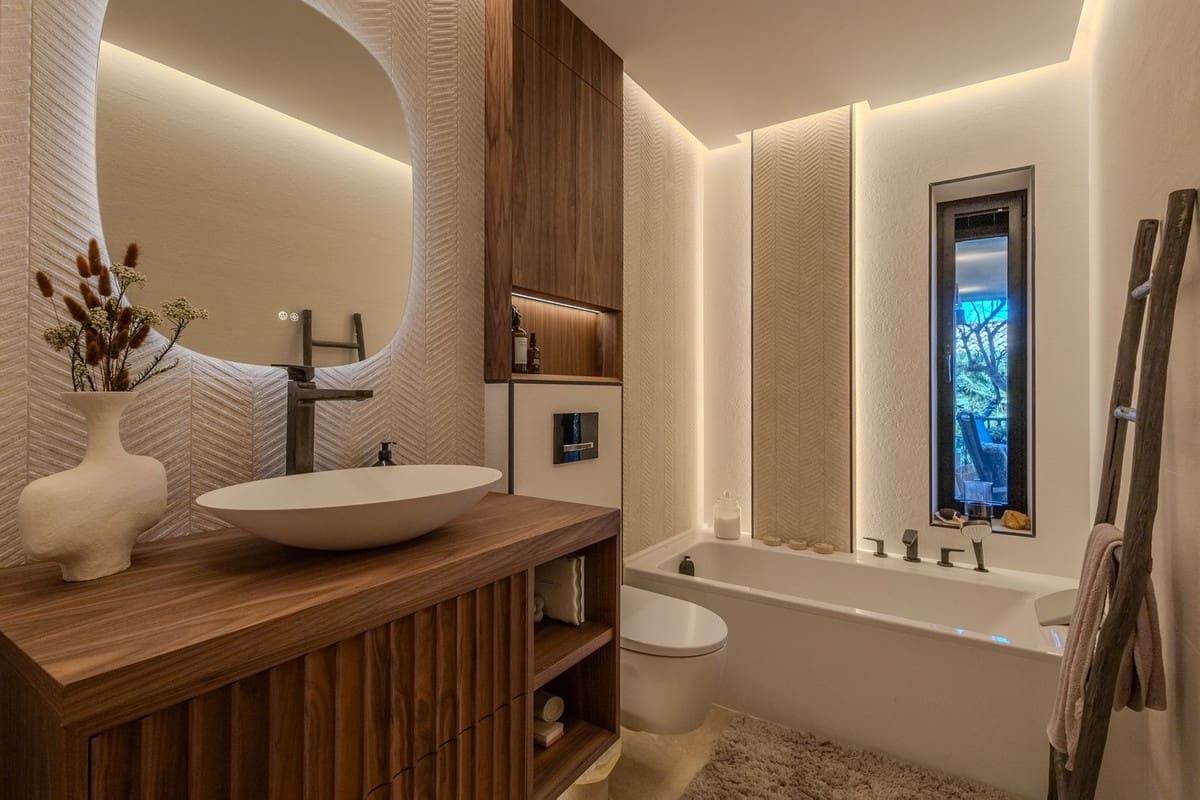 4 sovrum Villa till salu i Marbella med pool garage - 2 395 000 € (Ref: 9562250)