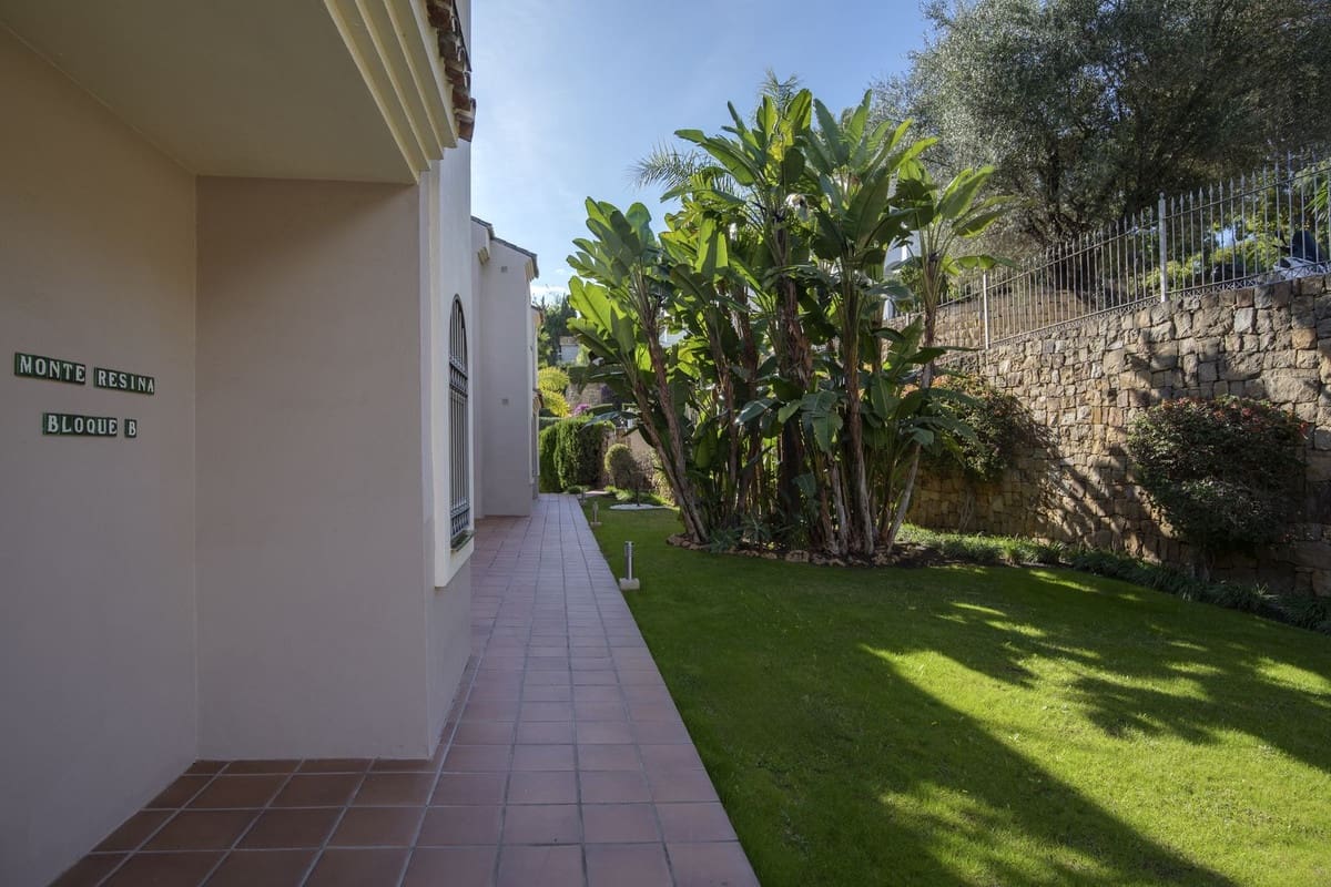 3 soveværelse Lejlighed til salg i Benahavis med swimmingpool garage - € 690.000 (Ref: 9562253)