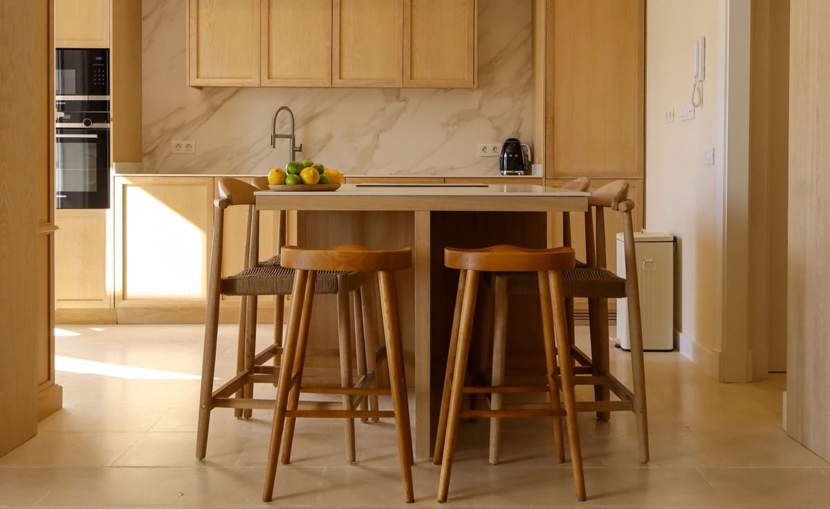 3 makuuhuone Asunto myytävänä paikassa Marbella mukana uima-altaan - 1 390 000 € (Ref: 9562254)