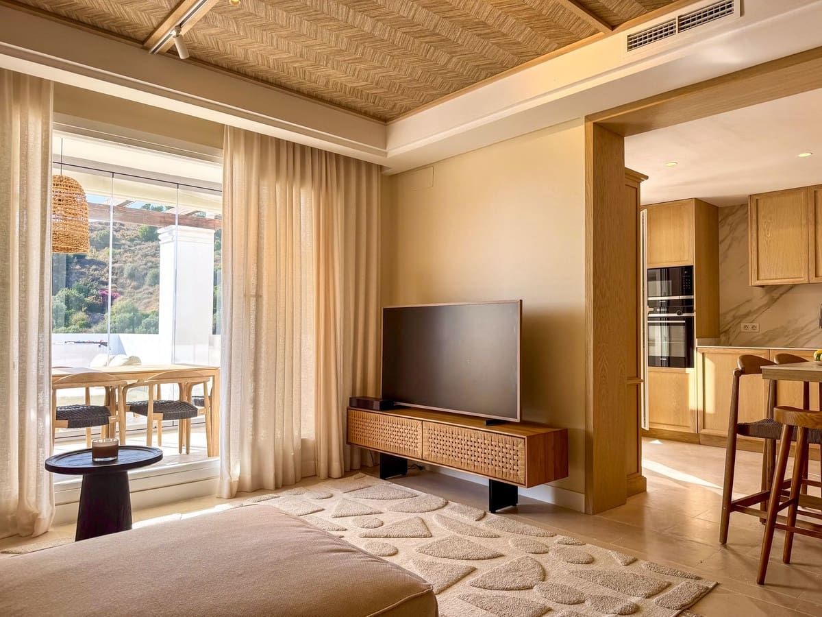 3 makuuhuone Asunto myytävänä paikassa Marbella mukana uima-altaan - 1 390 000 € (Ref: 9562254)