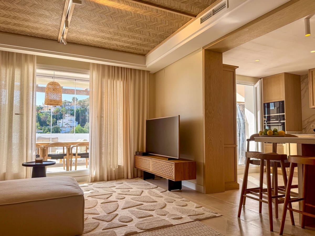 3 makuuhuone Asunto myytävänä paikassa Marbella mukana uima-altaan - 1 390 000 € (Ref: 9562254)