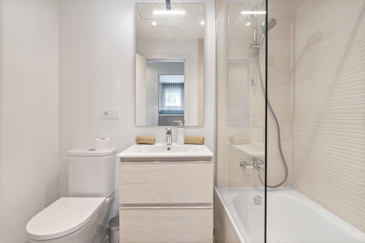 2 soveværelse Lejlighed til salg i New Golden Mile med swimmingpool garage - € 550.000 (Ref: 9562257)