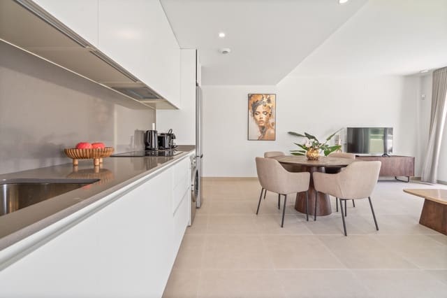 2 soveværelse Lejlighed til salg i Cancelada, Estepona med swimmingpool garage - € 550.000 (Ref: 9562257)