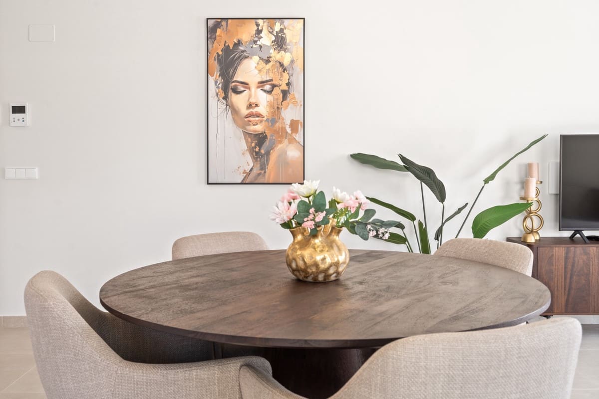 2 soveværelse Lejlighed til salg i New Golden Mile med swimmingpool garage - € 550.000 (Ref: 9562257)