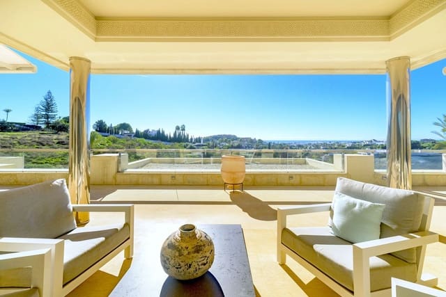 2 sypialnia Mieszkanie na sprzedaż w Las Brisas, Marbella z basenem garażem - 1 050 000 € (Ref: 9562259)