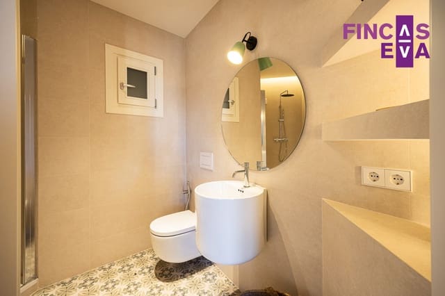 Piso de 2 habitaciones en La Dreta de L'Eixample, Barcelona ciudad en venta - 795.000 € (Ref: 9563812)