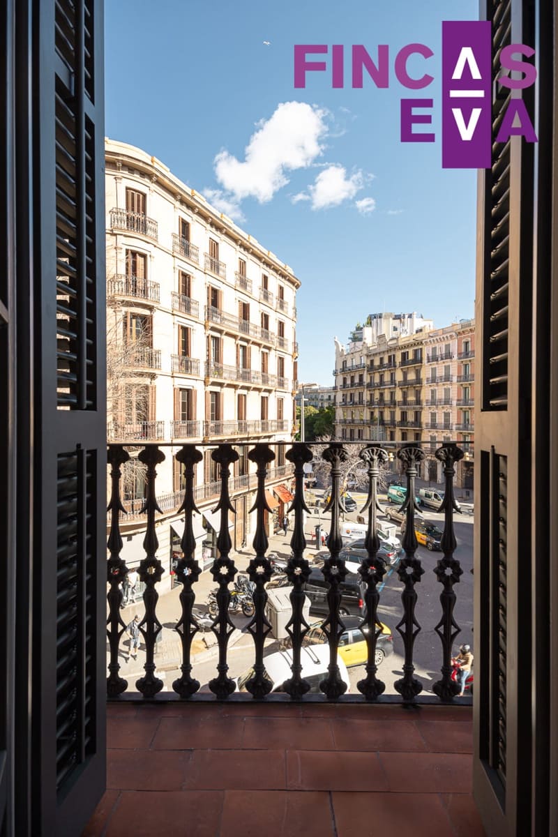 2 bedroom Flat for sale in Barcelona city - € 795,000 (Ref: 9563812)