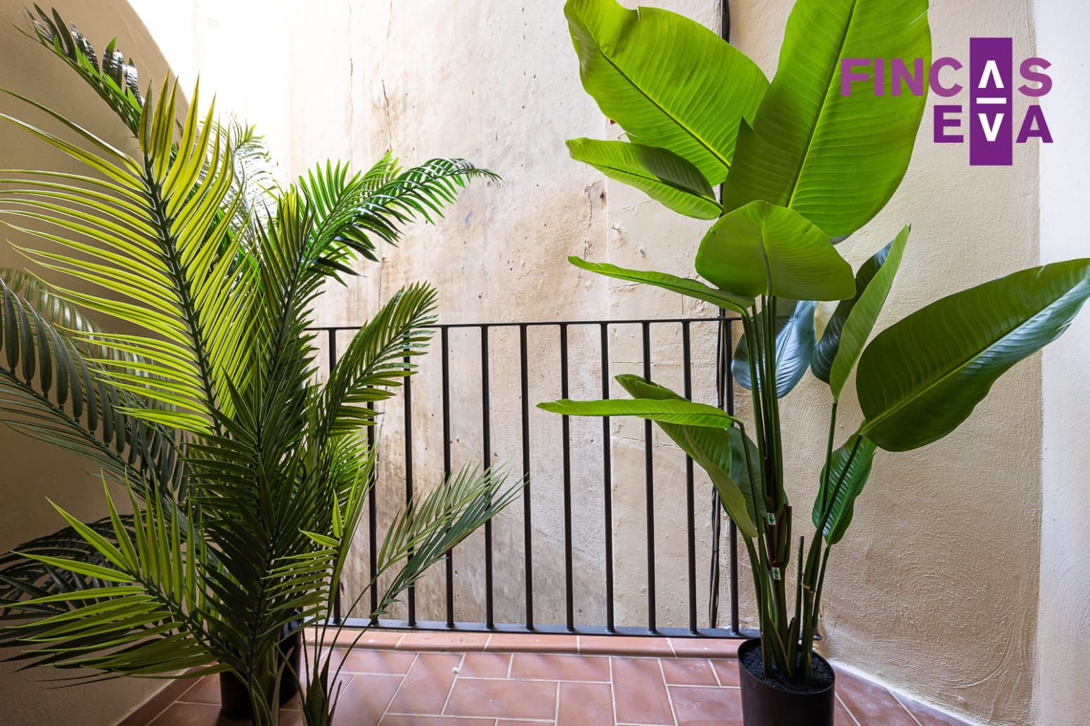 2 bedroom Flat for sale in Barcelona city - € 795,000 (Ref: 9563812)