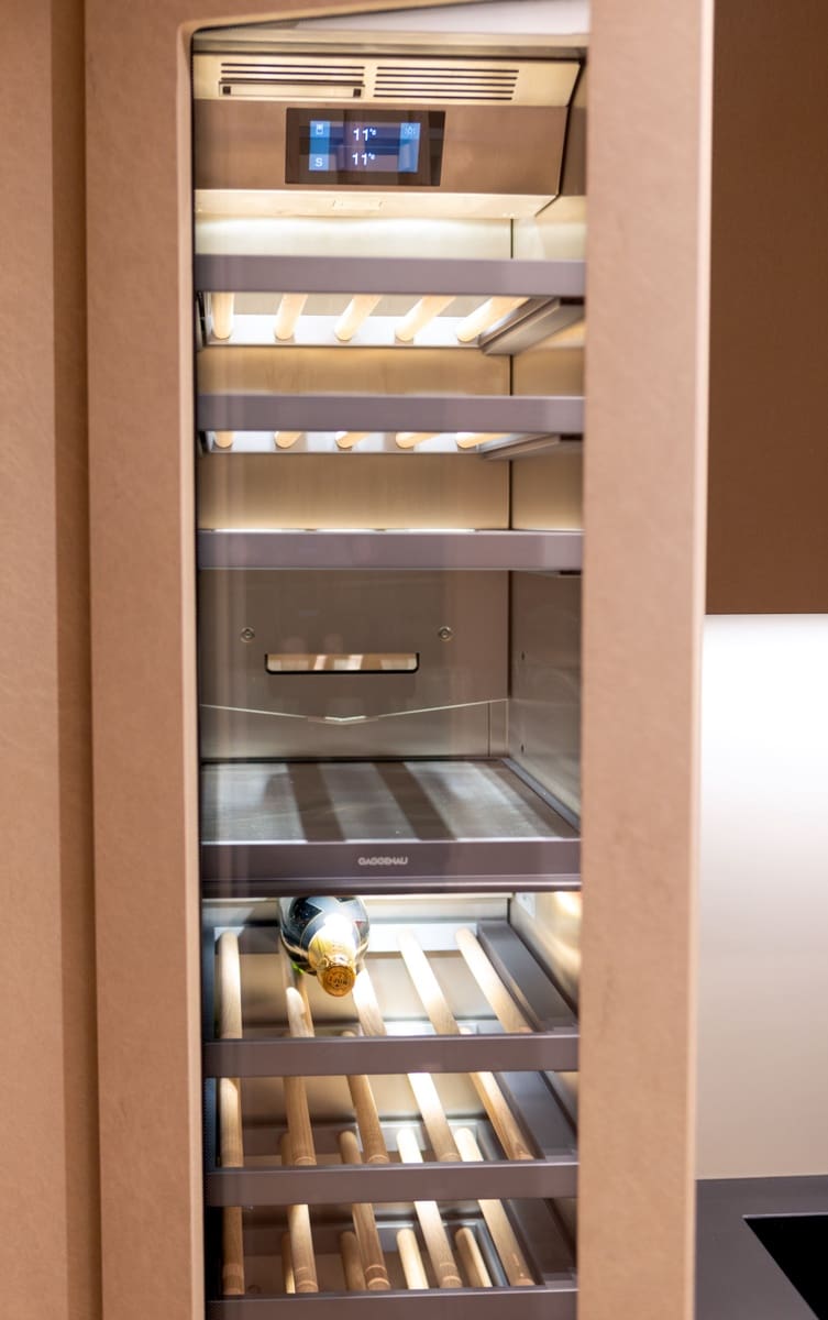 2 makuuhuone Asunto myytävänä paikassa Estepona mukana uima-altaan - 2 310 000 € (Ref: 9564108)