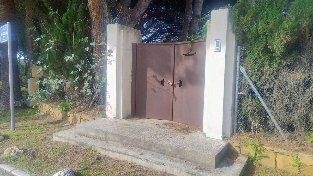 Building Plot for sale in Marbella - € 1,300,000 (Ref: 9565717)