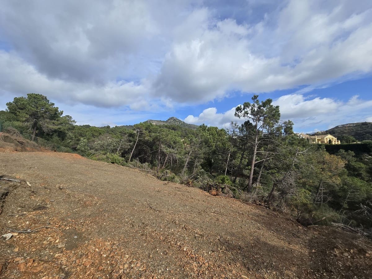 Solar/Parcela en Benahavís en venta - 3.500.000 € (Ref: 9566297)