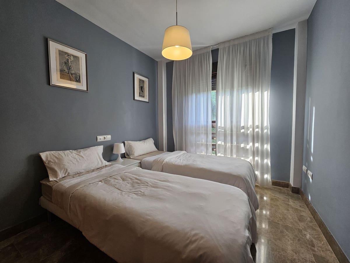 3 camera da letto Appartamento in vendita in New Golden Mile con piscina garage - 480.000 € (Rif: 9566304)