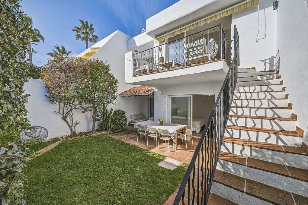 3 makuuhuone Huvila myytävänä paikassa Marbella - 549 000 € (Ref: 9566488)