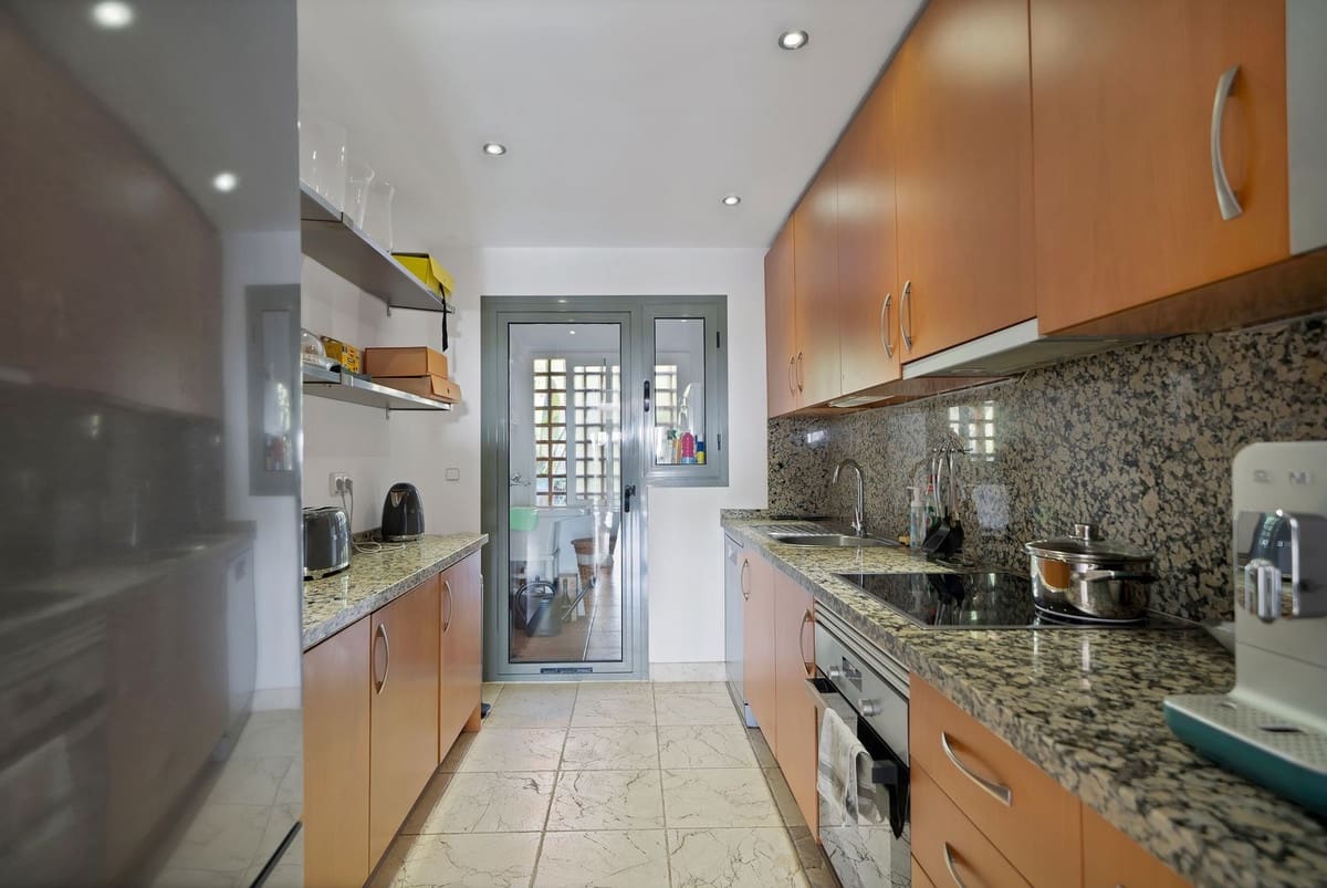 2 quarto Apartamento para venda em Atalaya-Isdabe com piscina garagem - 520 000 € (Ref: 9570254)