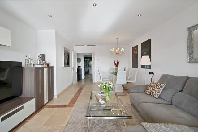 2 slaapkamer Flat te koop in Atalaya-Isdabe, Estepona met zwembad garage - € 520.000 (Ref: 9570254)