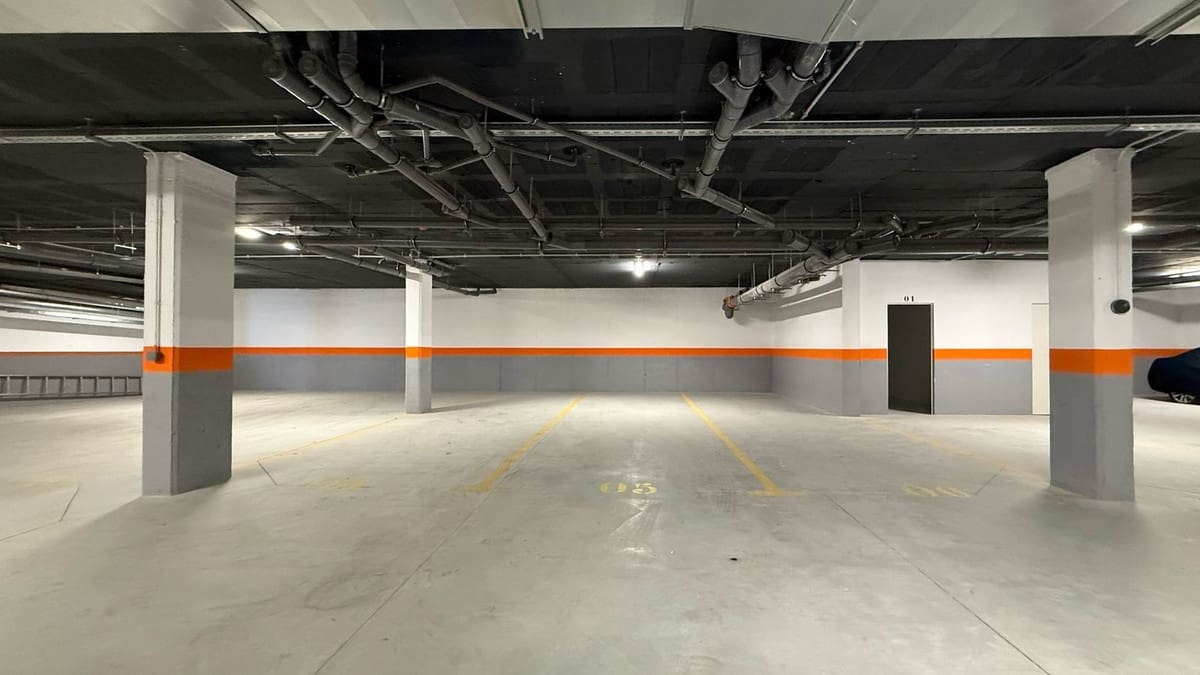 2 soveværelse Lejlighed til salg i New Golden Mile med swimmingpool garage - € 549.000 (Ref: 9579211)