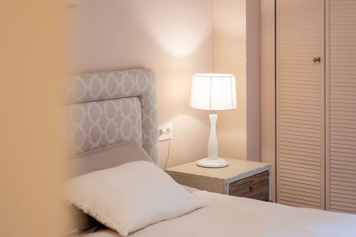 2 slaapkamer Flat te koop in Marbella met zwembad garage - € 890.000 (Ref: 9593285)