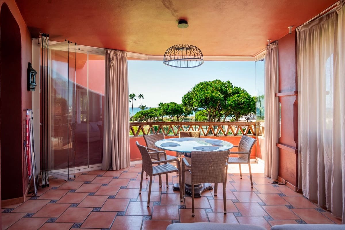 2 slaapkamer Flat te koop in Marbella met zwembad garage - € 890.000 (Ref: 9593285)