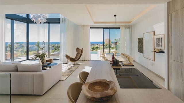 4 slaapkamer Villa te koop in Río Real, Marbella met zwembad garage - € 1.295.000 (Ref: 9593286)