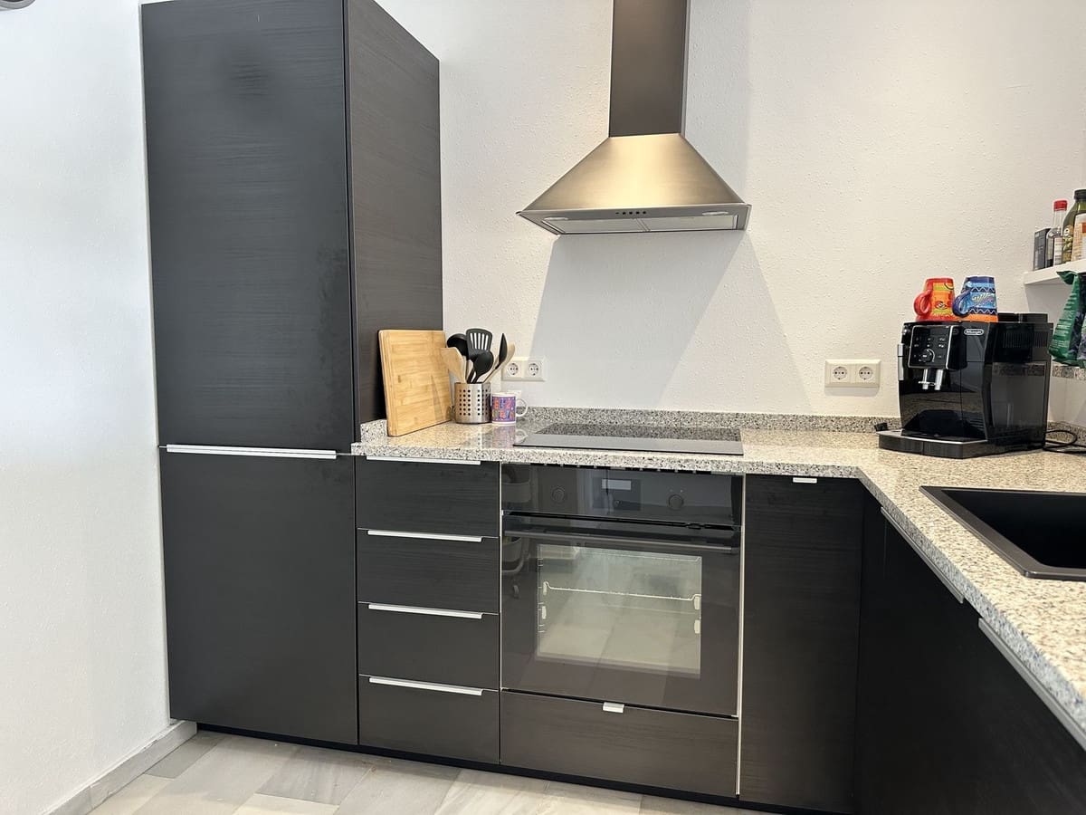 2 bedroom Flat for sale in Mijas with pool - € 354,900 (Ref: 9610025)