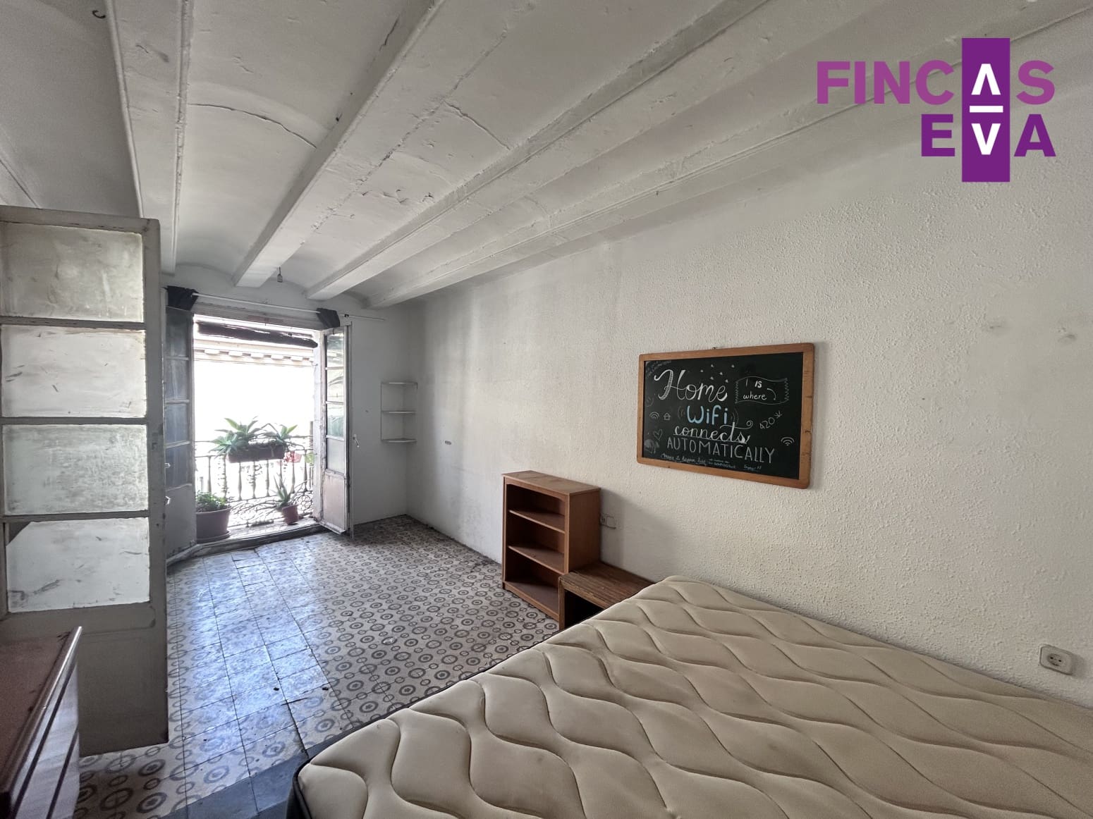 Piso de 4 habitaciones en Barcelona ciudad en venta - 649.000 € (Ref: 9610248)
