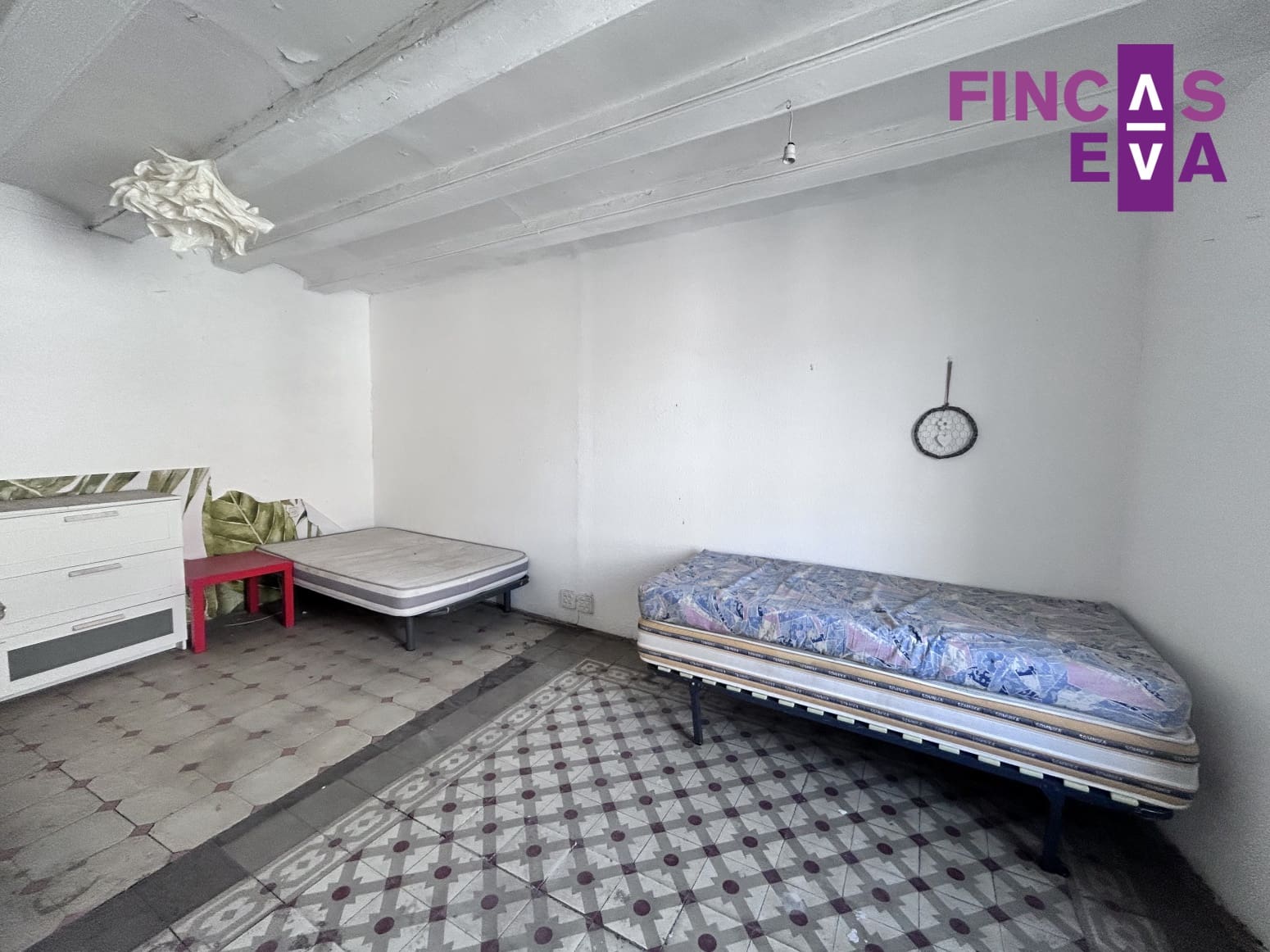 Piso de 4 habitaciones en Barcelona ciudad en venta - 649.000 € (Ref: 9610248)