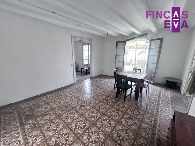 Piso de 4 habitaciones en El Barri Gòtic, Barcelona ciudad en venta - 649.000 € (Ref: 9610248)