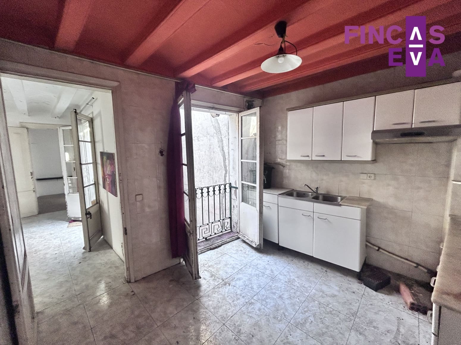 Piso de 4 habitaciones en Barcelona ciudad en venta - 649.000 € (Ref: 9610248)