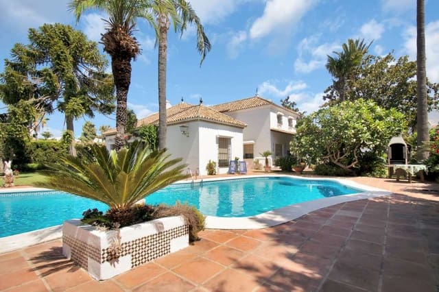 5 soverom Villa til salgs i Nueva Alcántara, Marbella med garasje - € 2 950 000 (Ref: 9611937)